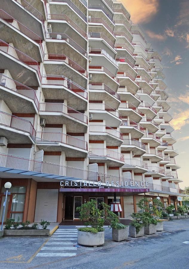 Apartment Nuovo Fronte Spiaggia, Terrazza Sul Mare E Piscina Lignano Sabbiadoro